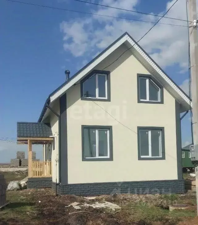 Дом в Башкортостан, Иглинский район, Акбердинский сельсовет, д. ... - Фото 1