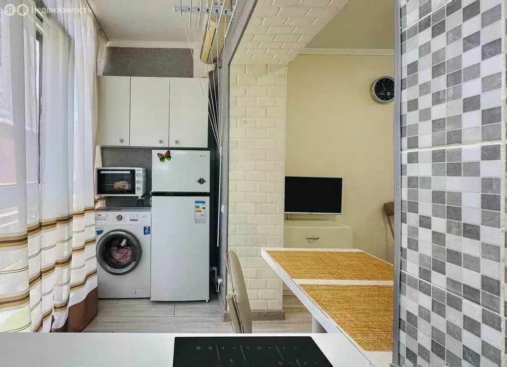 Квартира-студия: Геленджик, улица Гоголя, 11А (16 м) - Фото 2