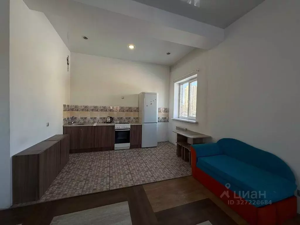 Студия Иркутская область, Иркутск ул. 3-я Железнодорожная, 37 (40.0 м) - Фото 1