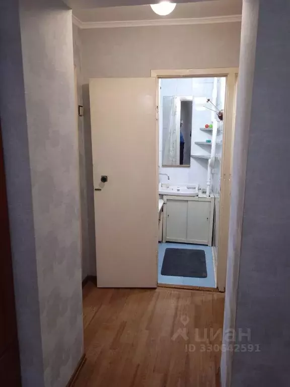 2-к кв. Красноярский край, Красноярск Новосибирская ул., 41 (50.0 м) - Фото 2
