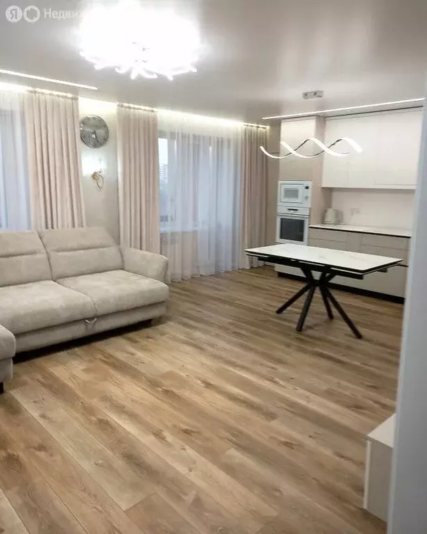 3-комнатная квартира: Благовещенск, Октябрьская улица, 233 (87 м) - Фото 0