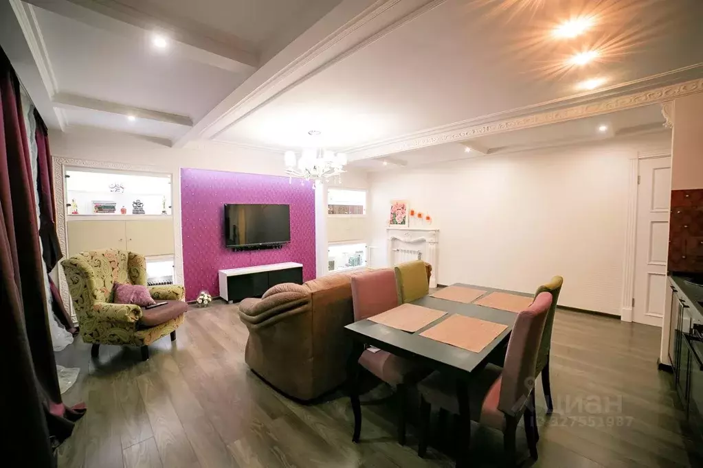 2-к кв. Томская область, Томск Комсомольский просп., 20 (61.0 м) - Фото 1