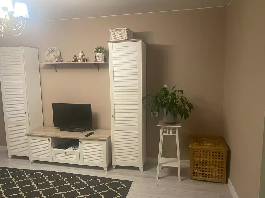 Продаётся 3-к квартира, 61.9 м - Фото 0