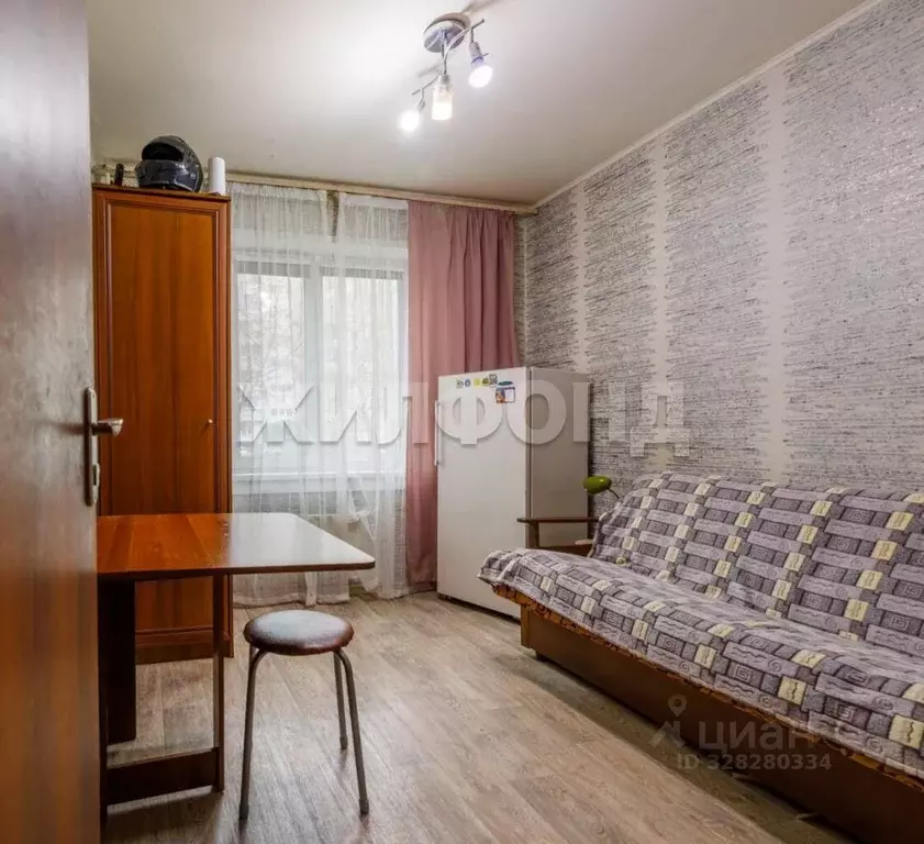 Комната Новосибирская область, Новосибирск ул. 9-й Гвардейской ... - Фото 1