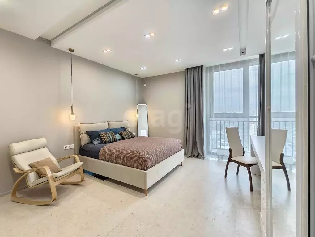 1-к кв. Тюменская область, Тюмень ул. 50 лет Октября, 4 (50.8 м) - Фото 1