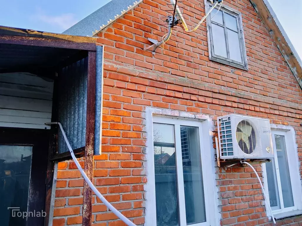 Дом в Краснодарский край, Темрюкский район, Фонталовское с/пос, пос. ... - Фото 1