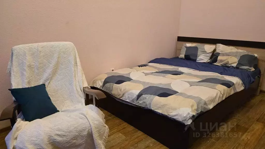 Комната Ставропольский край, Пятигорск просп. Кирова, 37 - Фото 2