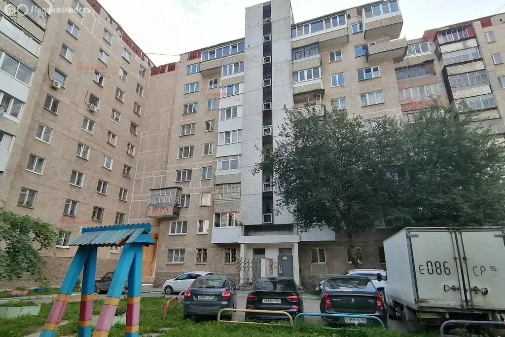 2-комнатная квартира: Екатеринбург, Стахановская улица, 32 (60.2 м) - Фото 1