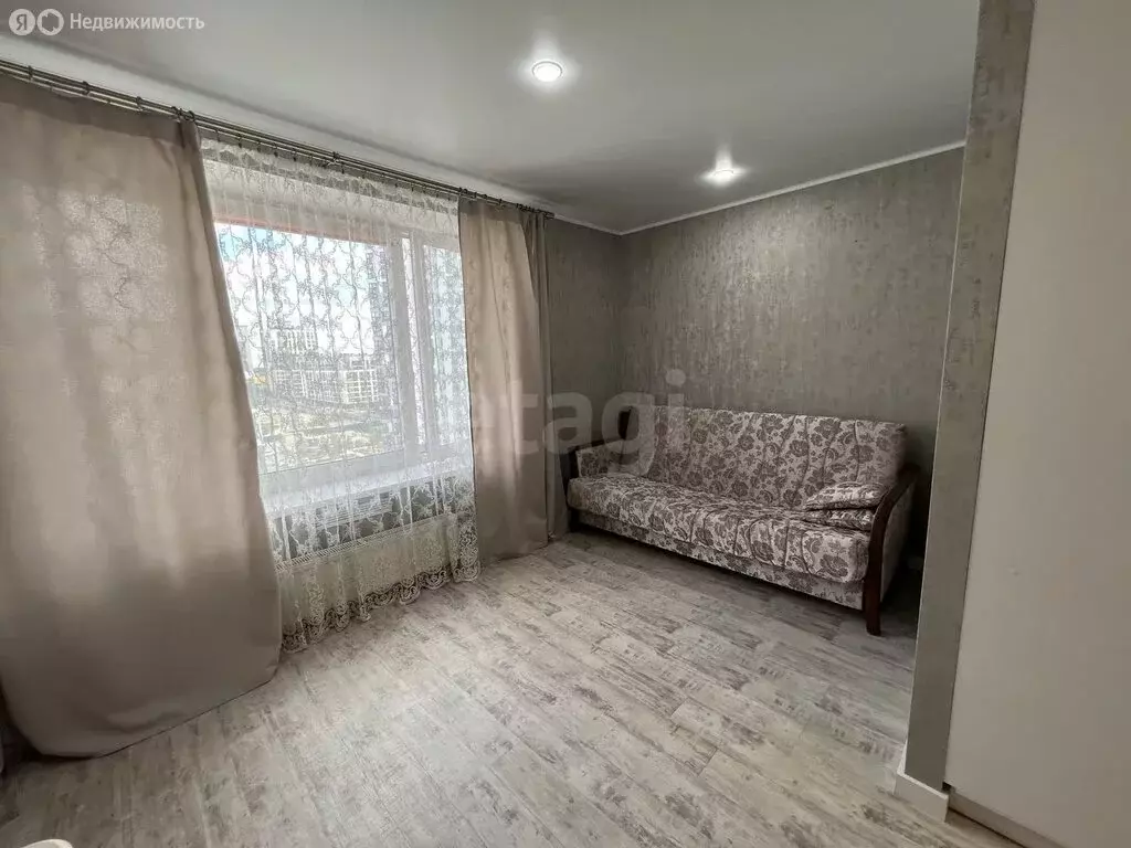 Квартира-студия: Тюмень, улица Николая Ростовцева, 24 (27.5 м) - Фото 2