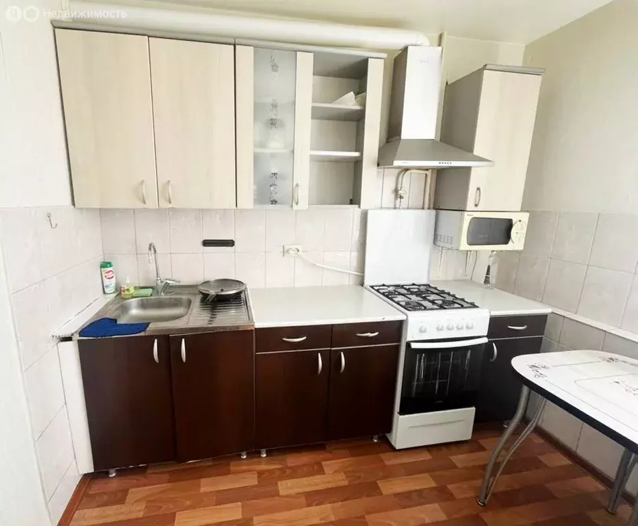 1-комнатная квартира: Новый Уренгой, Сибирская улица, 35 (34 м) - Фото 0
