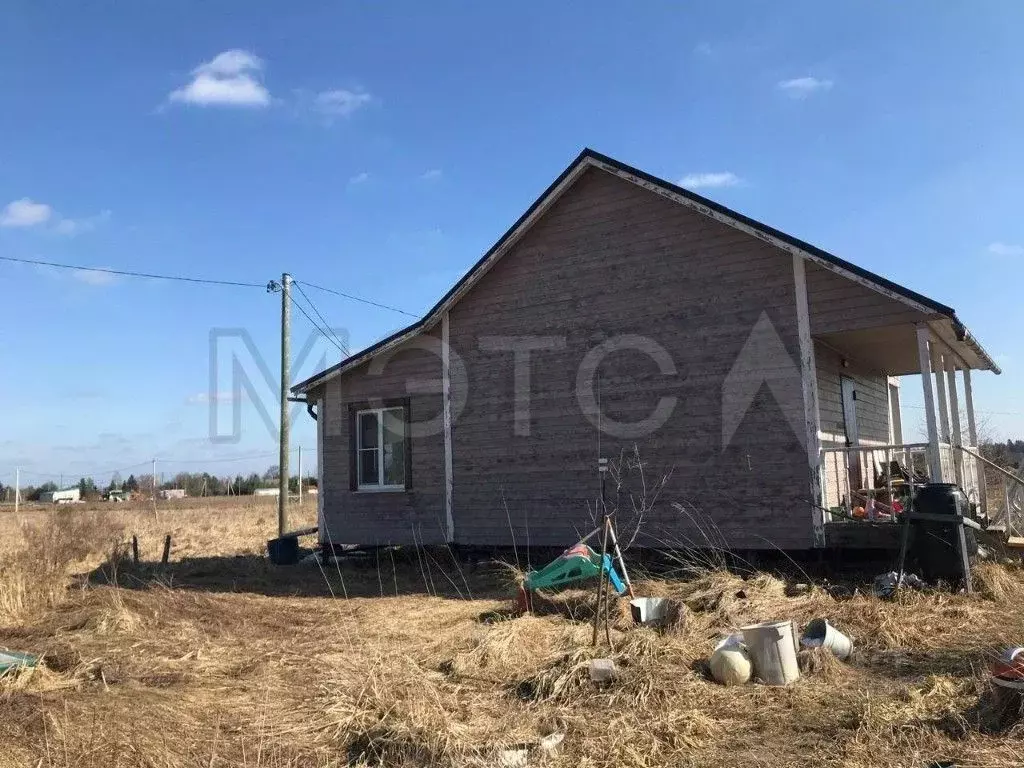 Участок в Ленинградская область, Гатчинский муниципальный округ, д. ... - Фото 1