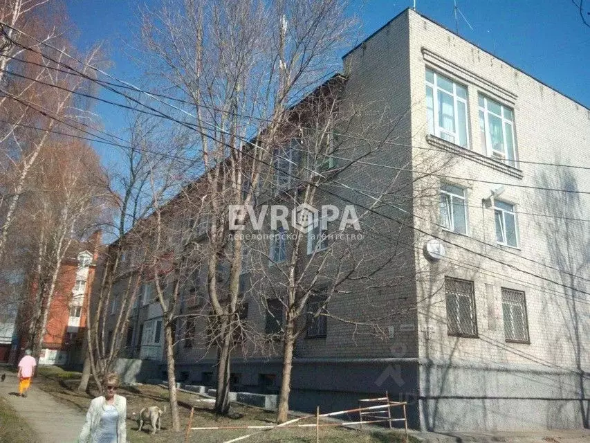 Торговая площадь в Ульяновская область, Ульяновск Симбирская ул., 6 ... - Фото 0