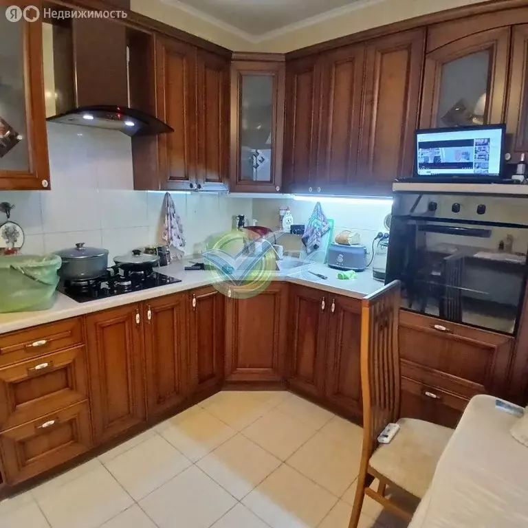 2-комнатная квартира: Феодосия, Адмиральский бульвар, 7Г (64 м) - Фото 2