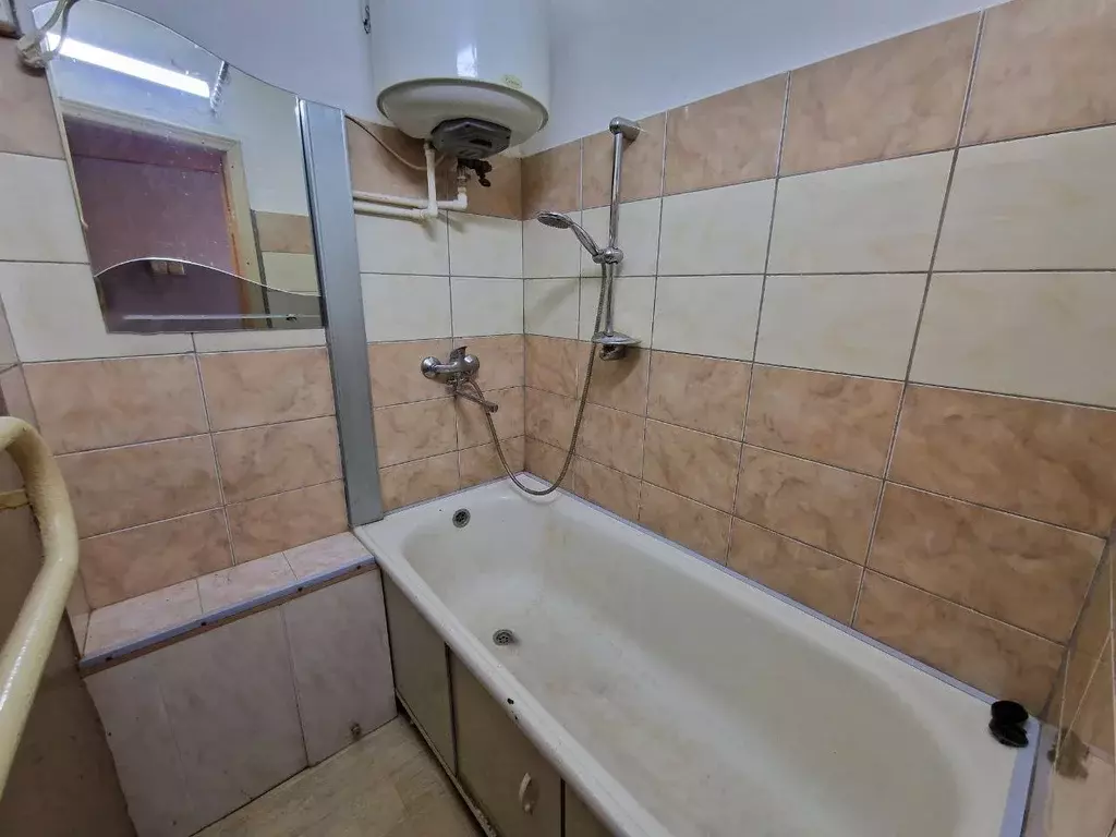 Продаётся 2-к квартира, 40 м - Фото 0