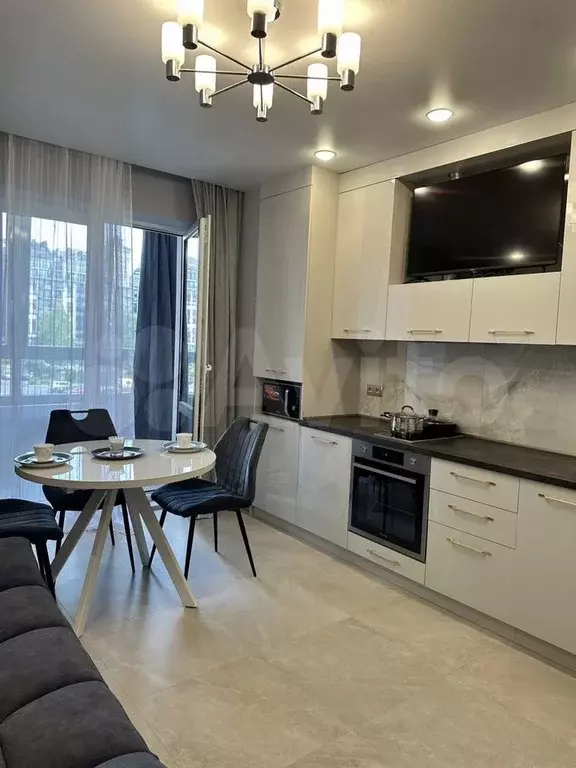 1-к. квартира, 45 м, 3/10 эт. - Фото 0