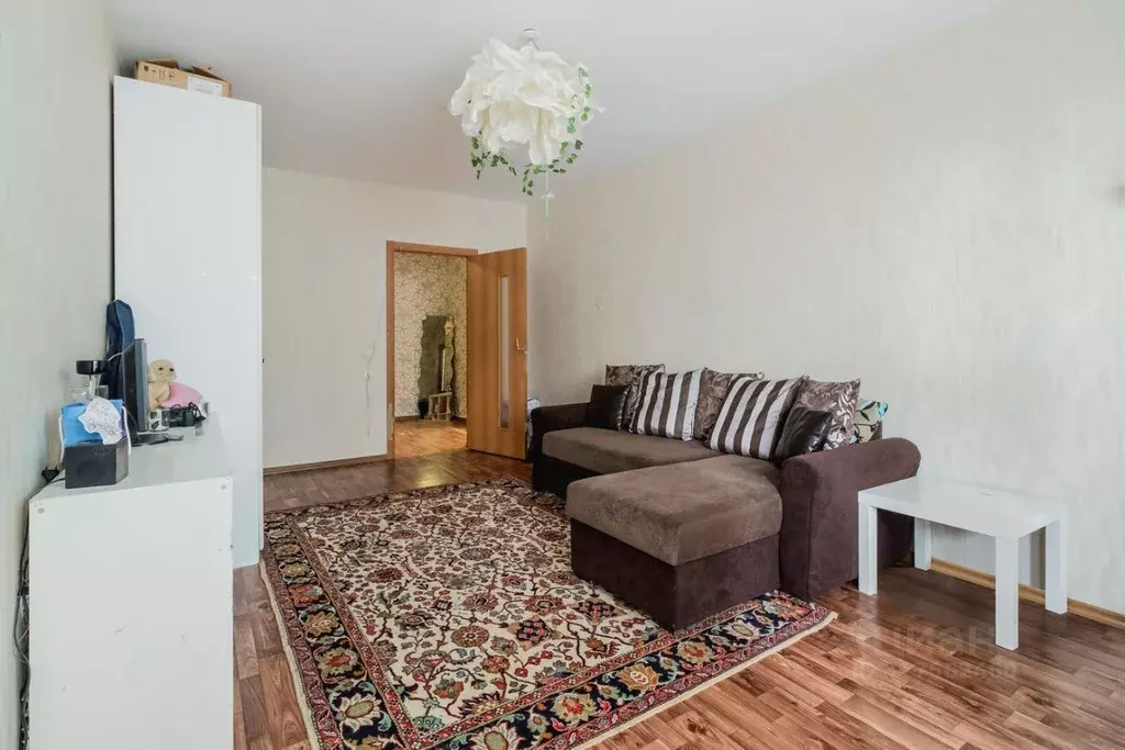 3-к кв. Санкт-Петербург ул. Маршала Казакова, 68к1 (87.0 м) - Фото 1