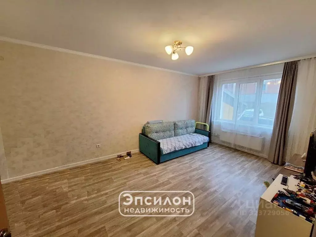 3-к кв. Курская область, Курск просп. Надежды Плевицкой, 15 (73.6 м) - Фото 1