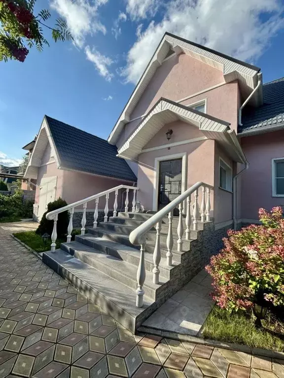 Коттедж в Красноярский край, Железногорск ул. Горького, 71 (319 м) - Фото 1
