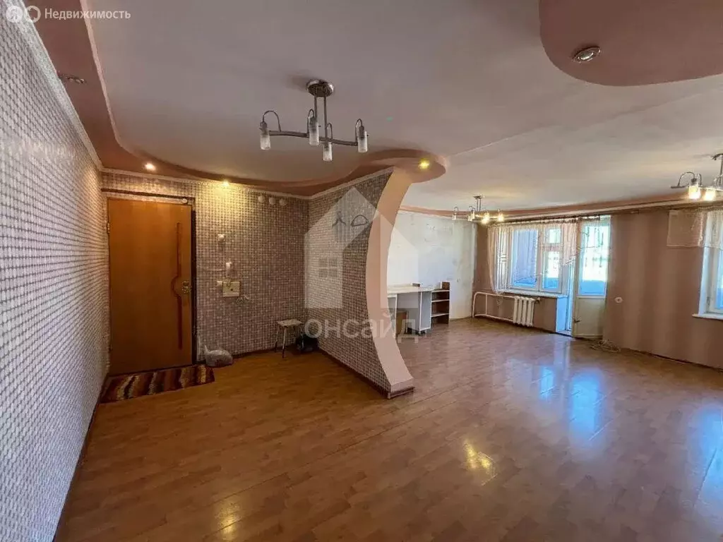 3-комнатная квартира: Улан-Удэ, улица Буйко, 32 (80 м) - Фото 0
