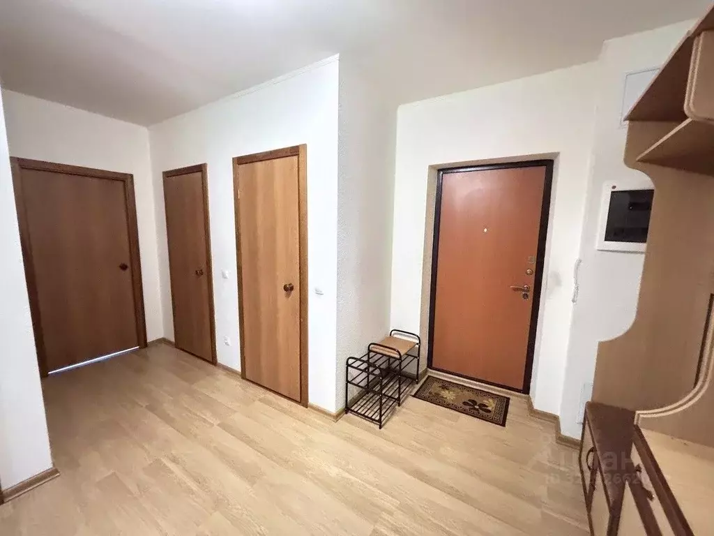 2-к кв. Свердловская область, Екатеринбург ул. Калинина, 3 (64.0 м) - Фото 2