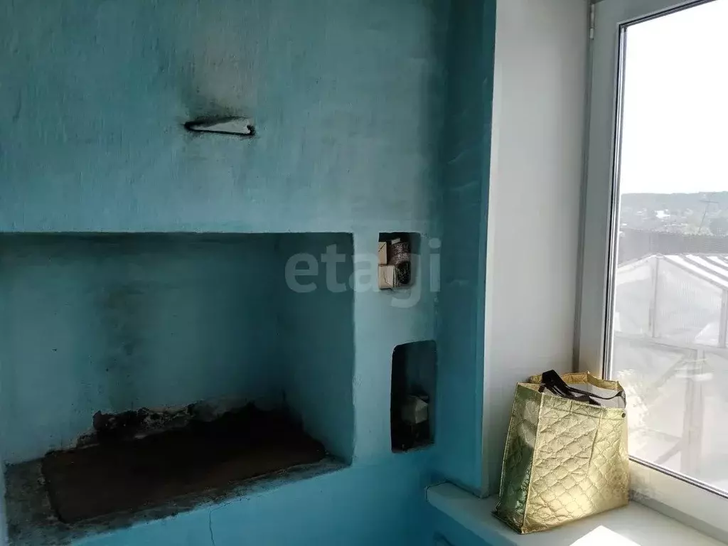 Дом в Свердловская область, Горноуральский муниципальный округ, с. ... - Фото 1