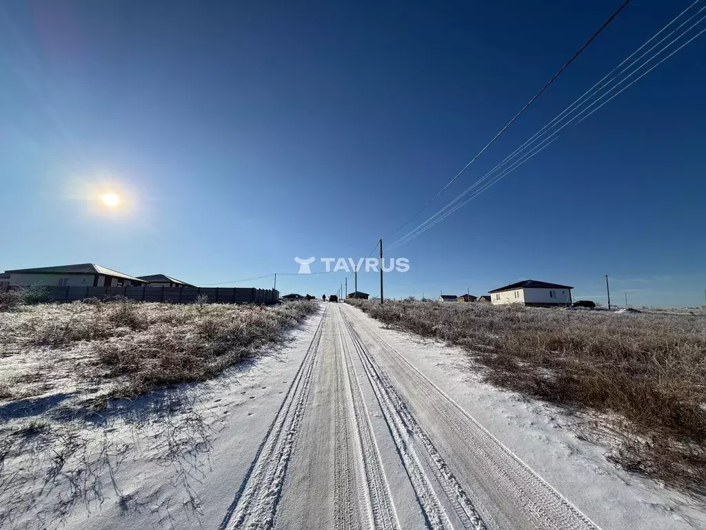 Участок в Крым, Симферопольский район, с. Трудовое ул. Ибрагимова, 3 ... - Фото 2
