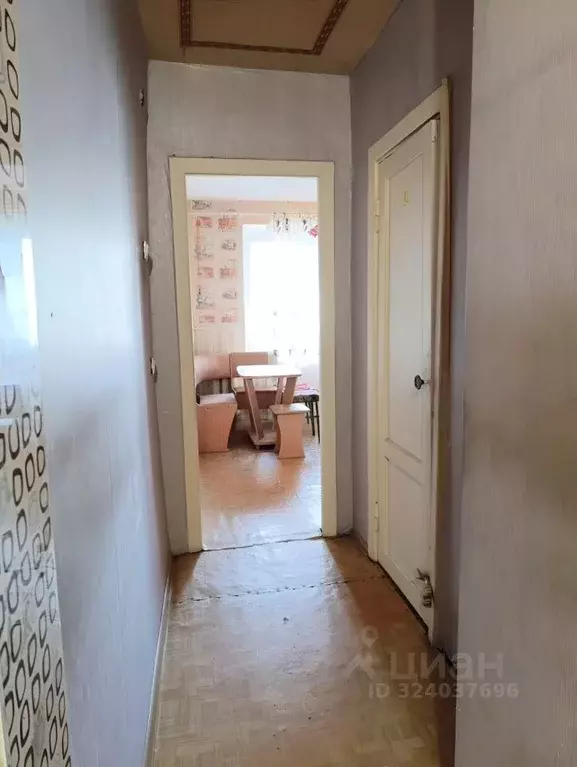 1-к кв. Ленинградская область, Тихвин 1-й мкр, 15 (32.0 м) - Фото 1