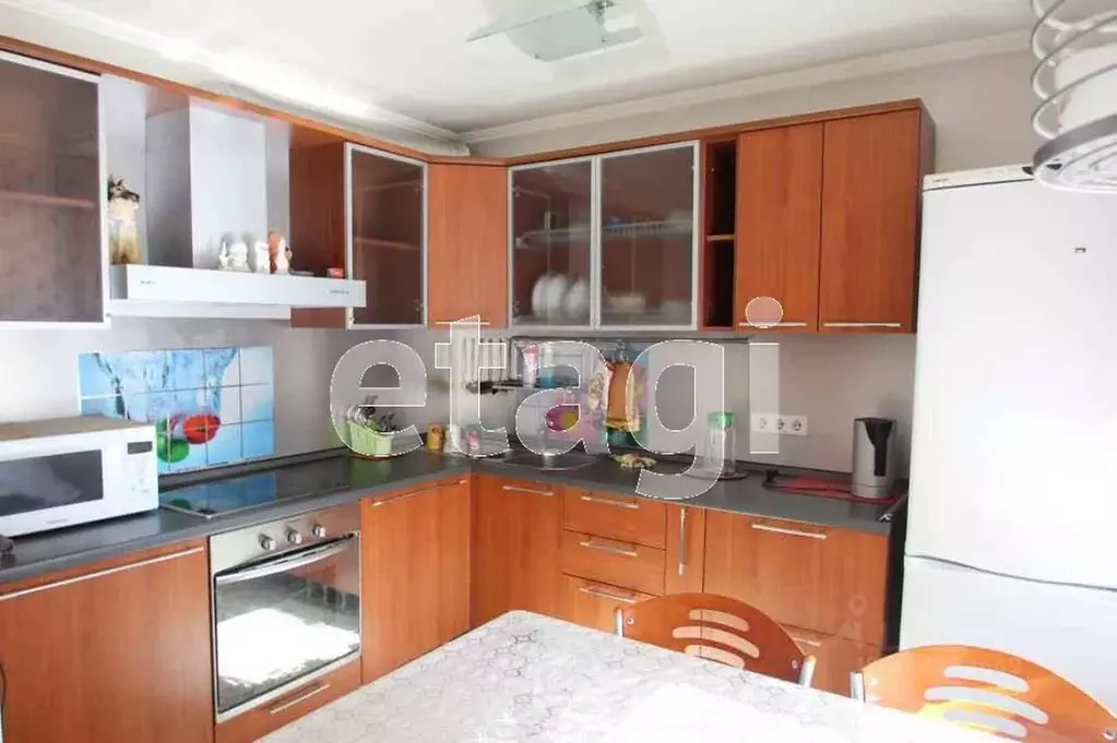 3-к кв. Тюменская область, Тюмень Ялуторовская ул., 21 (62.0 м) - Фото 1