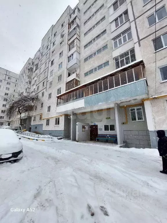 2-к кв. Башкортостан, Уфа ул. Генерала Горбатова, 7 (50.2 м) - Фото 0