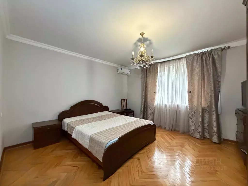 4-к кв. Кабардино-Балкария, Нальчик ул. Киримова (99.0 м) - Фото 1