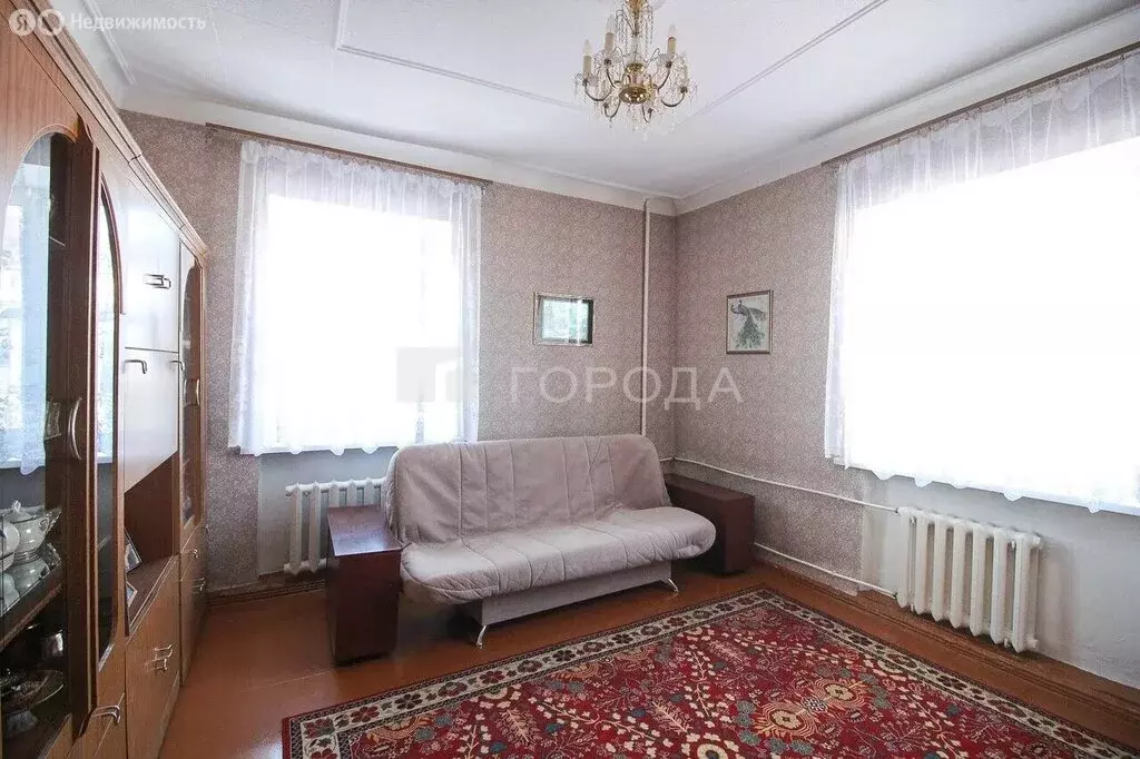 3-комнатная квартира: Барнаул, улица Профинтерна, 9 (77 м) - Фото 0