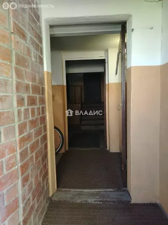 2-комнатная квартира: Уссурийск, Раздольная улица, 10А (53.3 м) - Фото 2