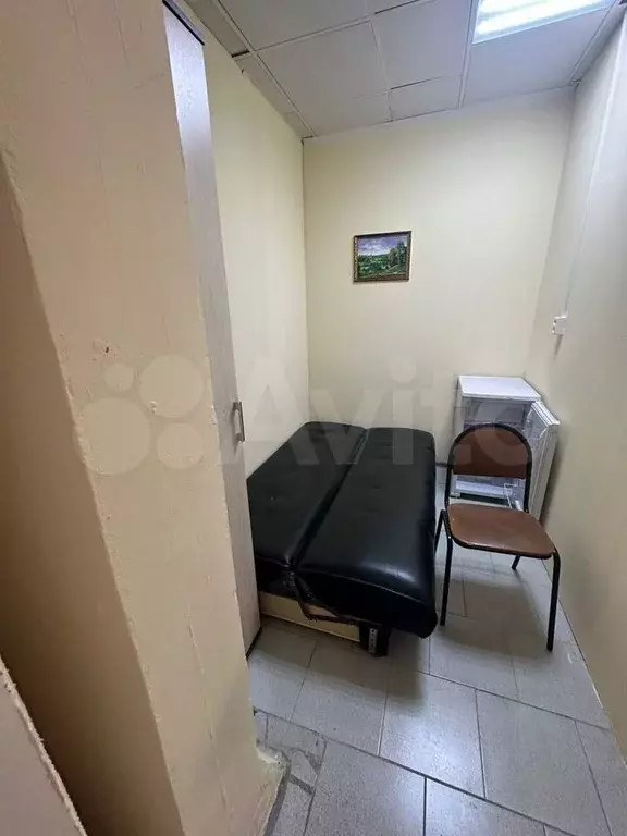 Комната 8 м в 6-к., 4/4 эт. - Фото 1