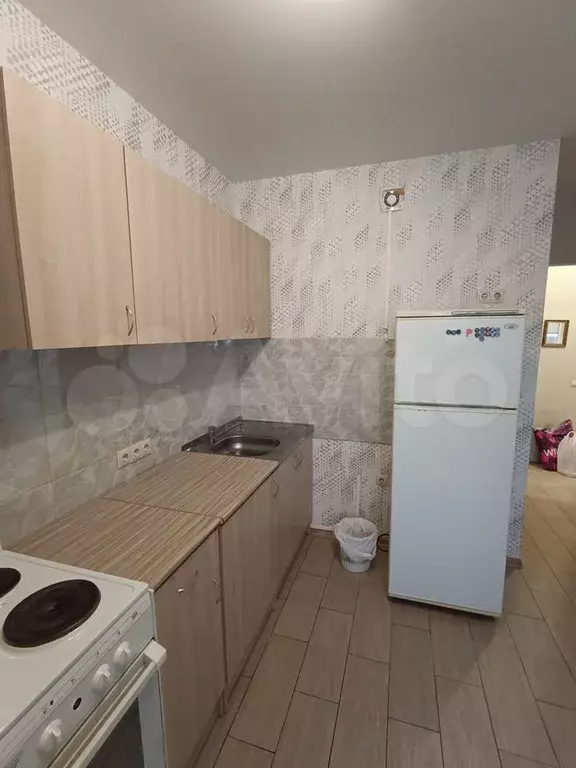 1-к. квартира, 40 м, 1/9 эт. - Фото 1