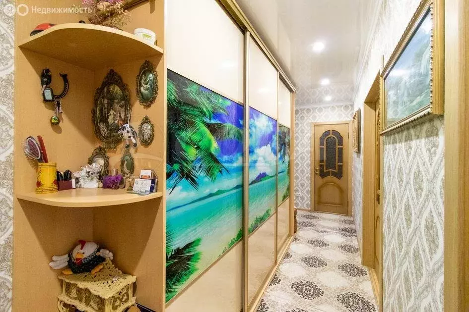 2-комнатная квартира: Тюмень, улица Щербакова, 140 (68 м) - Фото 1