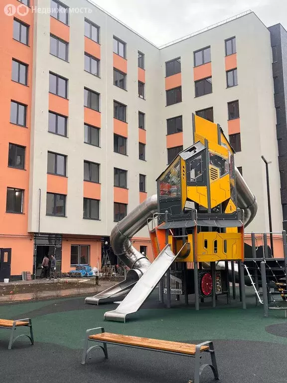 2-комнатная квартира: Гурьевск, улица Героя России Катериничева, 2к1 ... - Фото 1