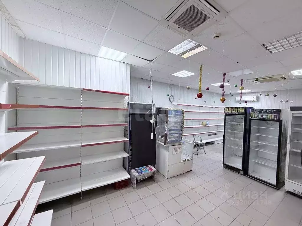 Помещение свободного назначения в Тюменская область, Тюмень ул. ... - Фото 1