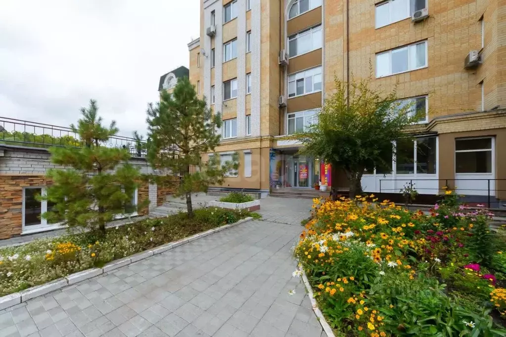 Помещение свободного назначения в Тюменская область, Тюмень ул. ... - Фото 1