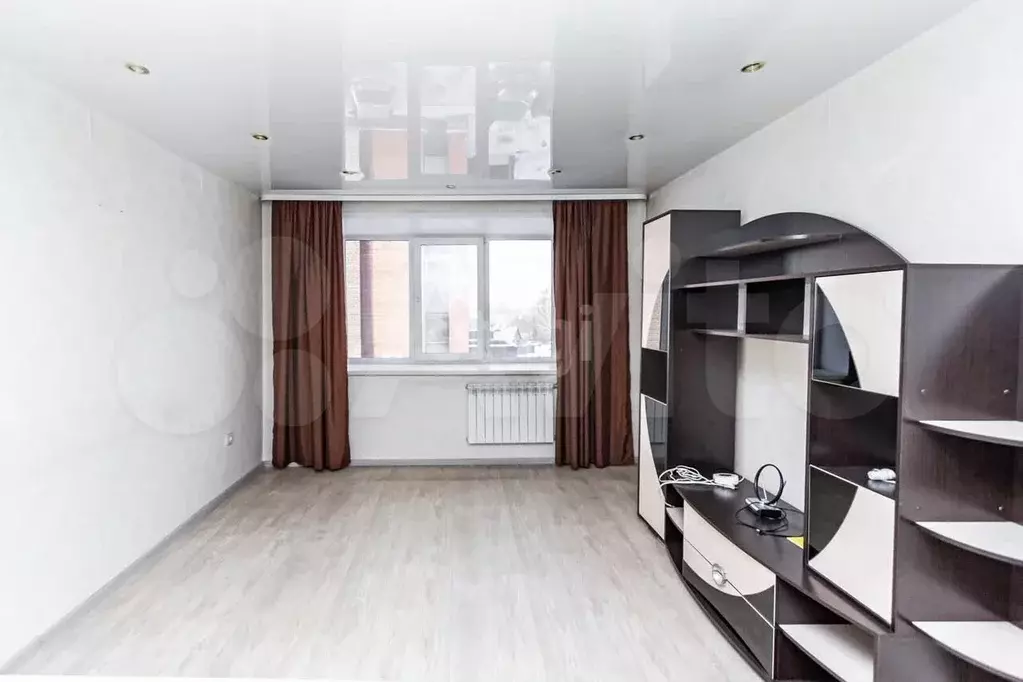 2-к. квартира, 58 м, 2/10 эт. - Фото 1