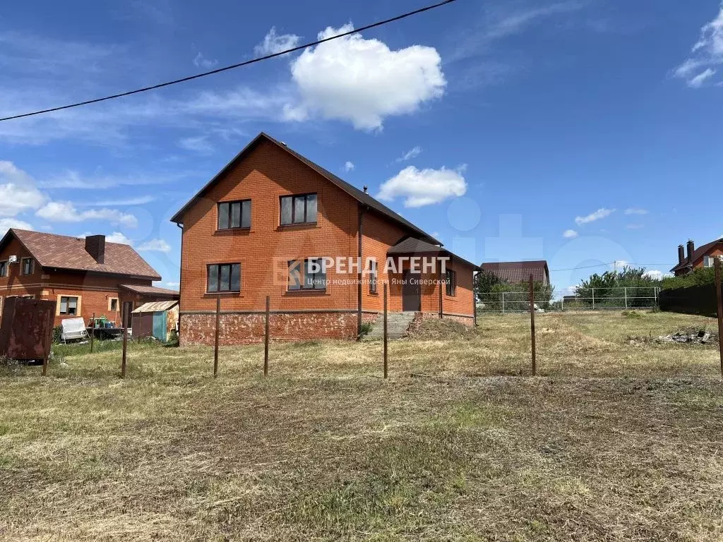 Дом 203,8 м на участке 15 сот. - Фото 0