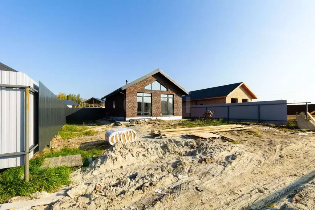 Дом в Тюменская область, Тюменский муниципальный округ, с. Перевалово ... - Фото 0