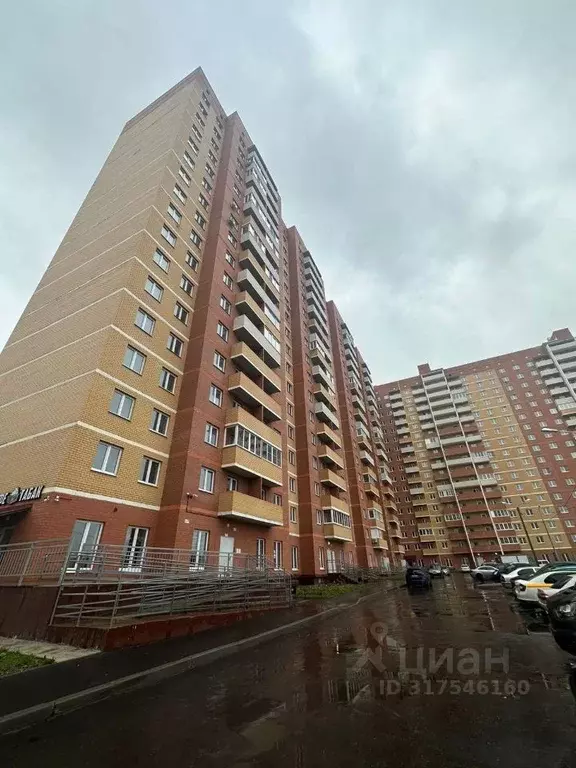 2-к кв. Московская область, Дмитров Имени В.Н. Махалина мкр, 39 (59.0 ... - Фото 0