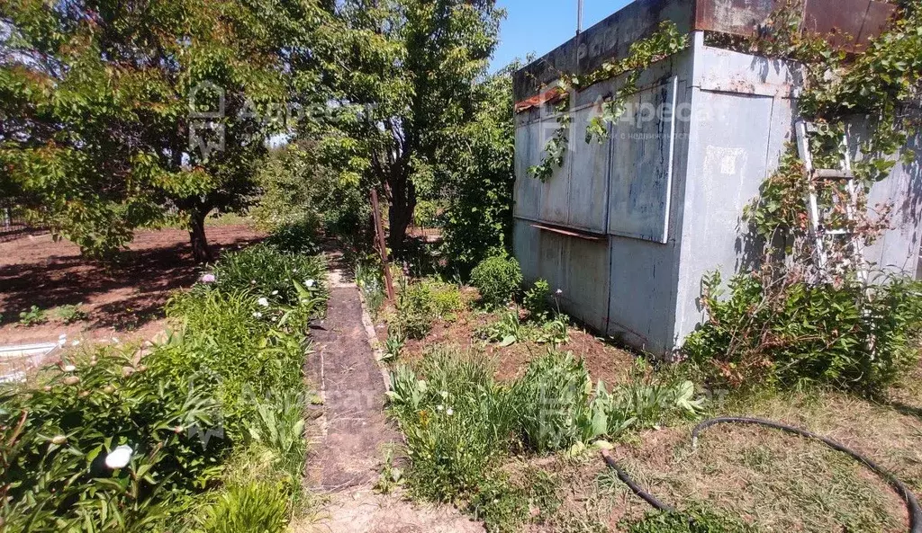 Дом в Волгоградская область, Волжский Оптимист СНТ, ул. 16-я (9 м) - Фото 0