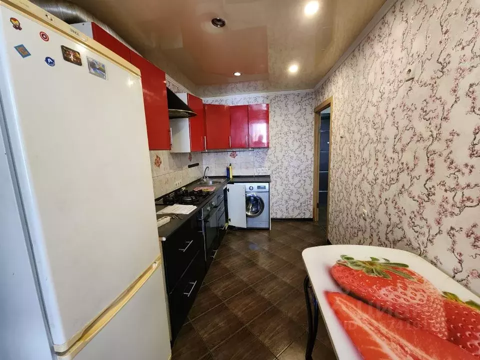 1-к кв. Саратовская область, Энгельс просп. Строителей, 18а (35.0 м) - Фото 1