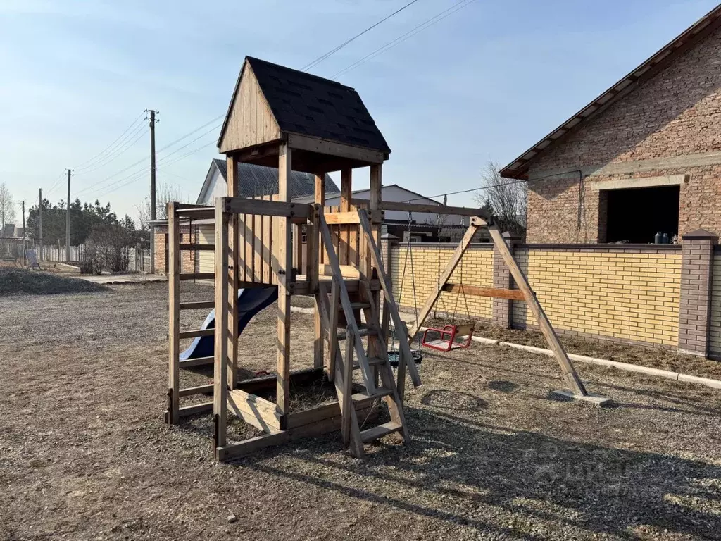 Дом в Хакасия, Черногорск Перспективная ул., 19 (240 м) - Фото 1