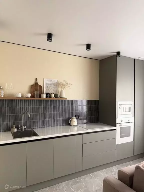 Продаётся 2-к квартира, 61.4 м - Фото 0