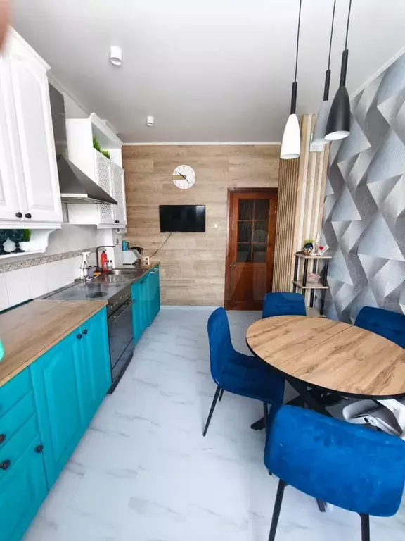4-к. квартира, 83 м, 4/9 эт. - Фото 1