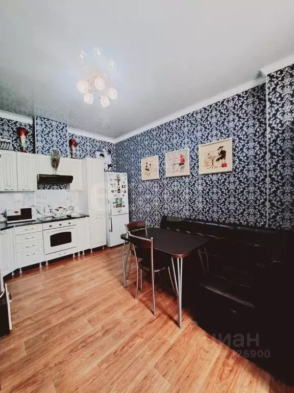 2-к кв. Саратовская область, Балашов ул. Красина, 82 (108.0 м) - Фото 1