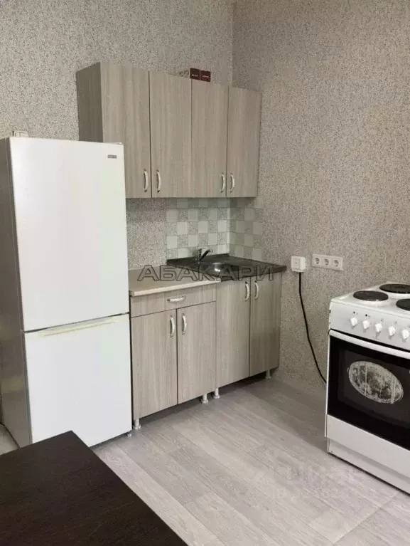 Студия Красноярский край, Красноярск ул. Вильского, 32 (23.0 м) - Фото 1