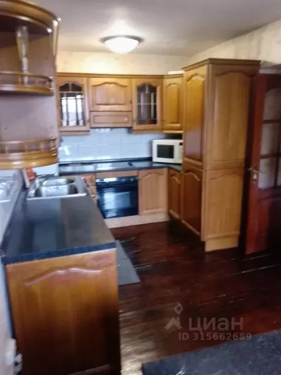 3-к кв. Московская область, Королев проезд Циолковского, 4 (80.0 м) - Фото 1